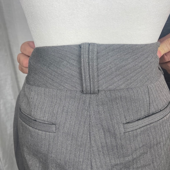 Banana Republic Dress Slacks ( Best booty pants ever!) - Picture 2 of 4